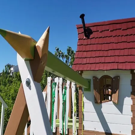 Subic - Two Bedroom With Balcony A2 Lejlighed Kampor