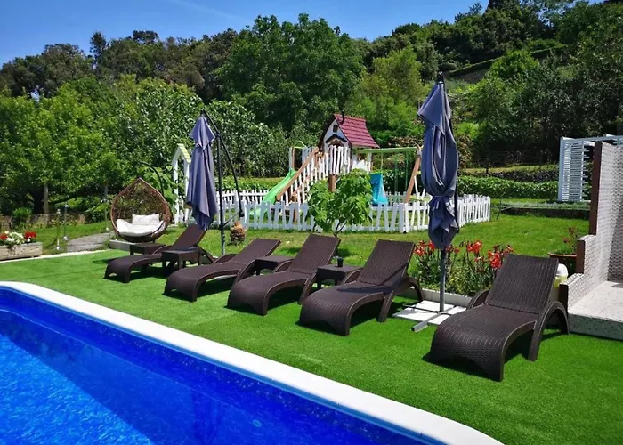 Subic - Two Bedroom With Balcony A2 公寓 *